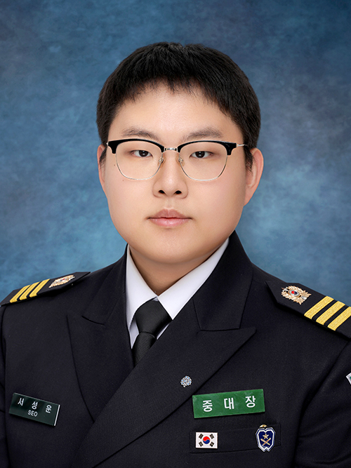 서성운 사진